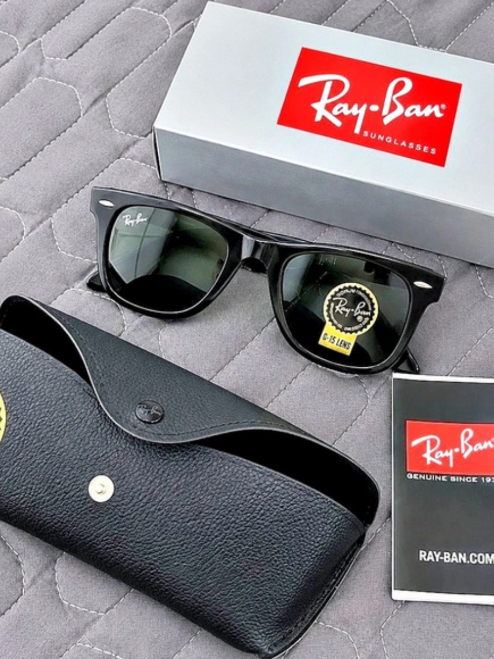 Ray-Ban Original Wayfarer Sunglasses